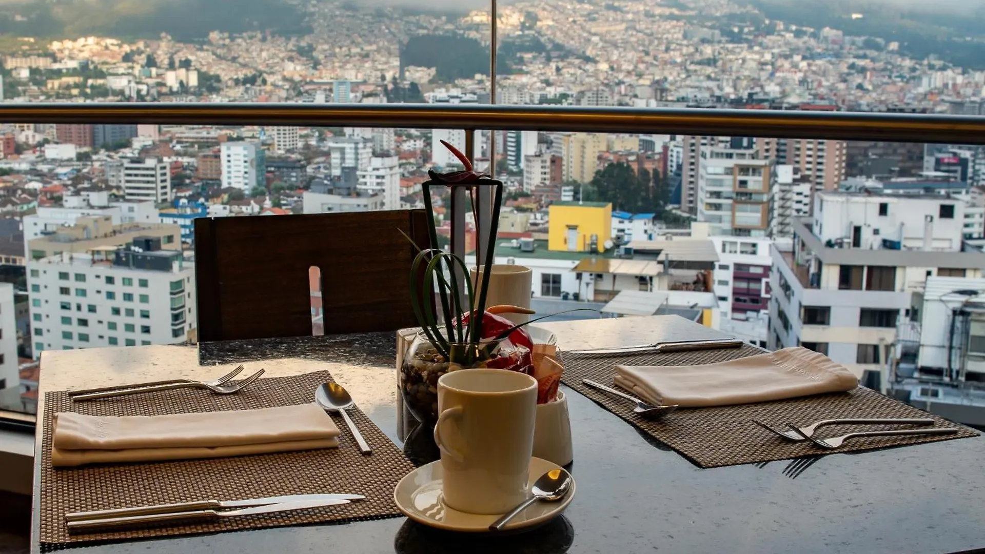 Swissotel Кито Отель