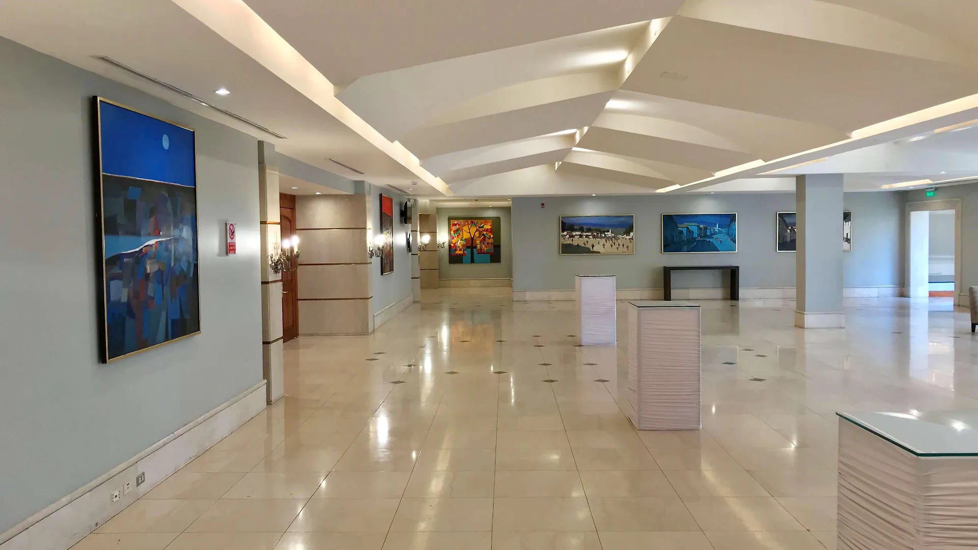 Swissotel Quito 5*,