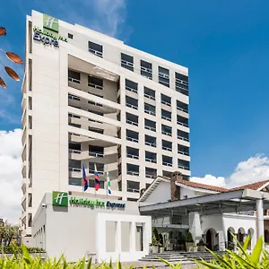 Holiday Express Quito, An Ihg Hotel